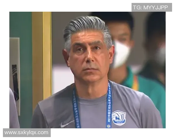 足球场上猝死球星悲剧回顾：致命瞬间背后的隐秘真相与警示